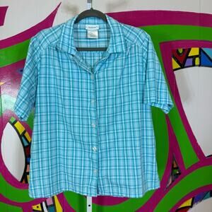 National, Blue Plaid Button Up Shirt Vintage. Size Large. Excellent condition!